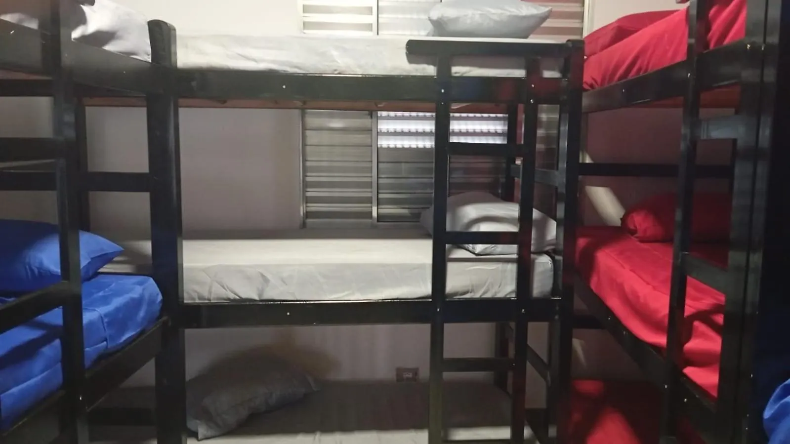 Tech Hostel São Paulo 0*,  Brasil